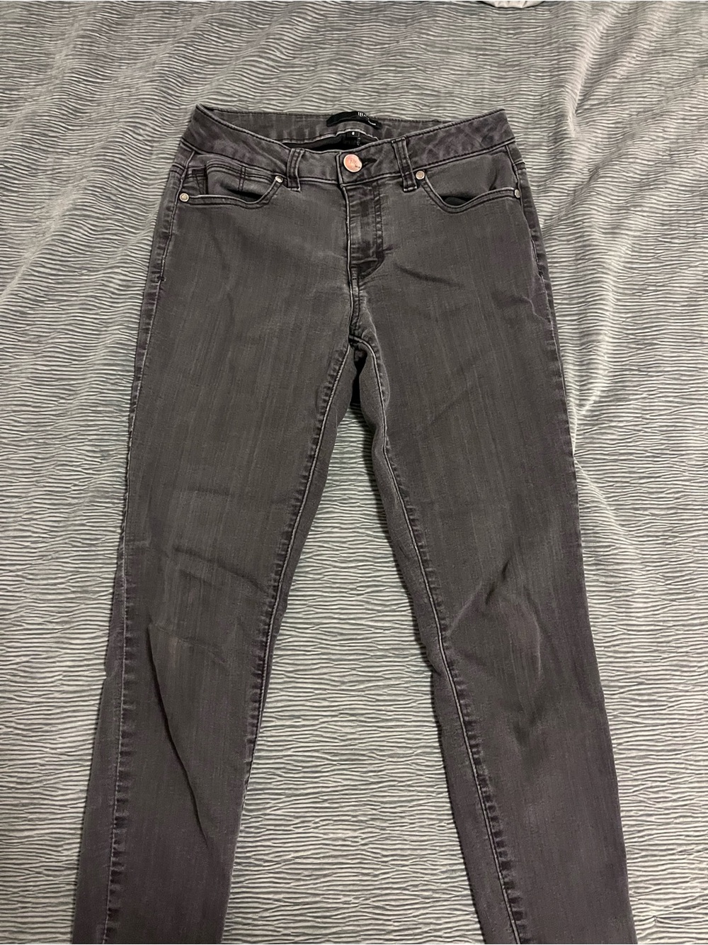1822 Denim Women's Charcoal Skinny Jeans